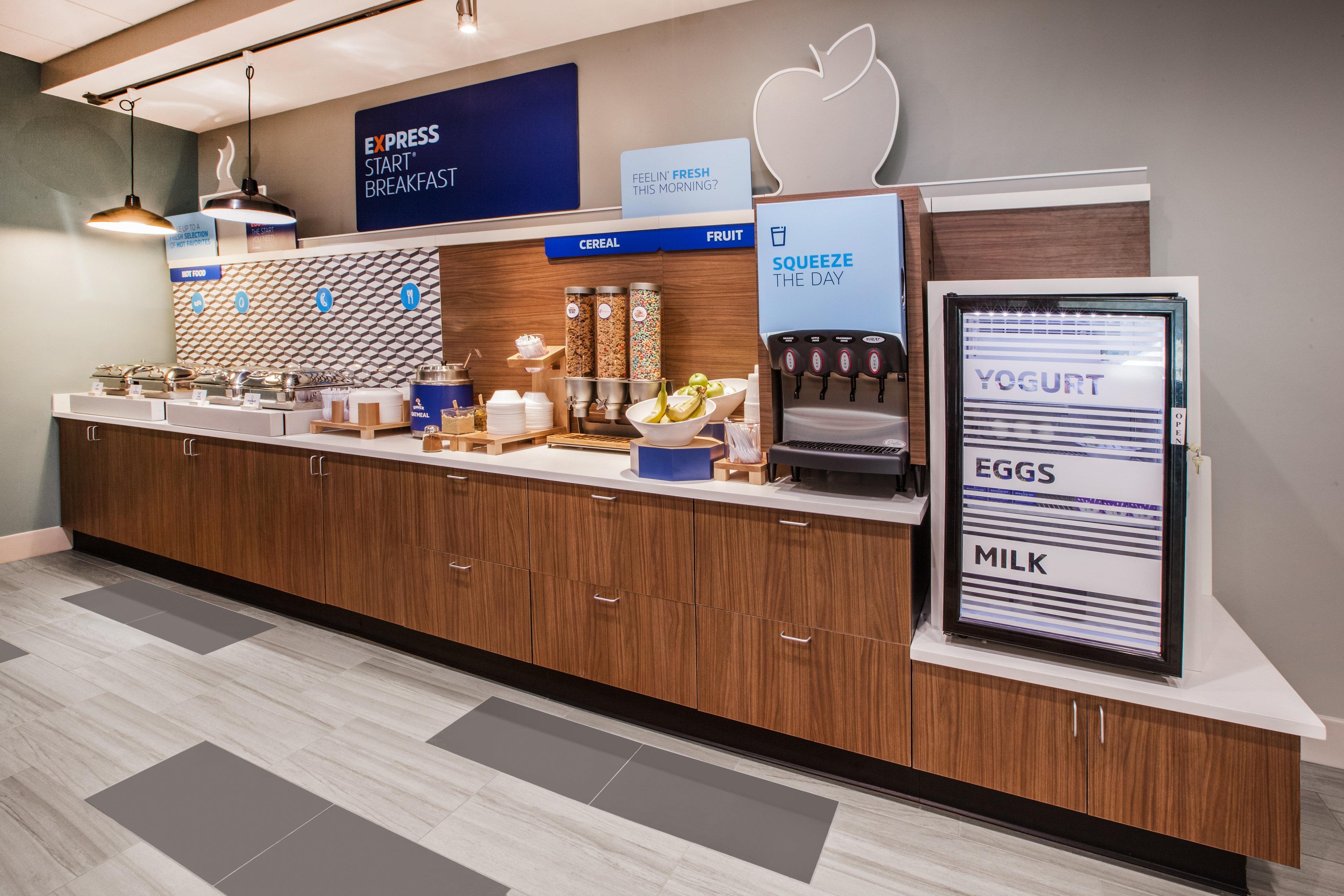 Holiday Inn Express And Suites Merrimack By Ihg Экстерьер фото